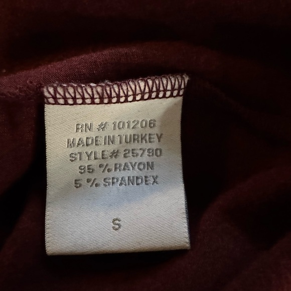 Soft Surroundings Burgundy Velvety designs  Tunic or Dress size Small - Picture 8 of 9